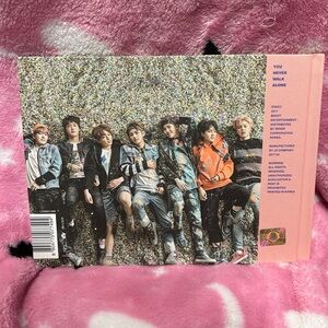 BTS - You Never Walk Alone Album
